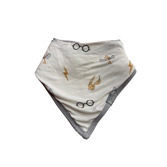 Kyte BABY Other - Kyte Baby Harry Potter Bib Hogwarts Glasses Lightning Bolt Wings Gray Trim